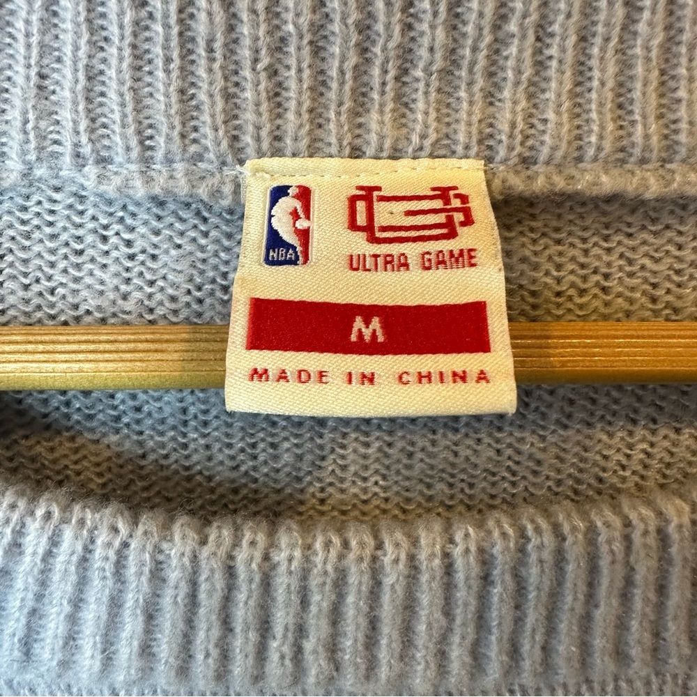 Light Blue Los Angeles Lakers Crewneck Sweater - Picture 4 of 5